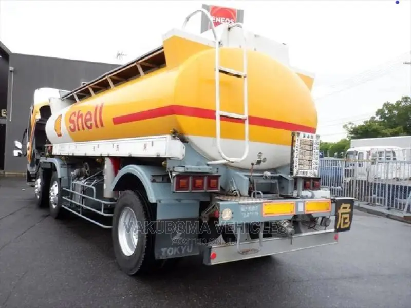 Tank Truck/ Lorry