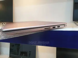 New Laptop Dell Inspiron 7566 8GB Intel Core I7 SSHD (Hybrid) 1T