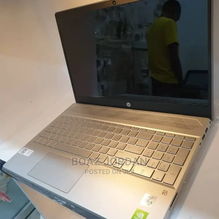 New Laptop HP Pavilion 15 8GB Intel Core I5 SSD 512GB