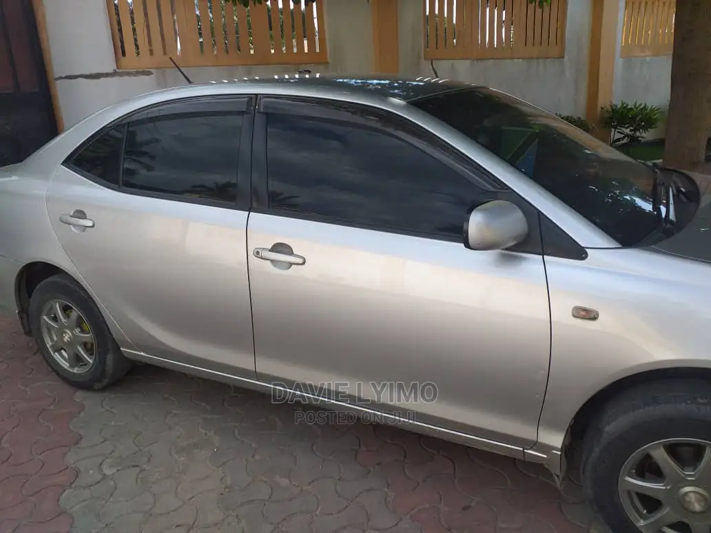 Toyota Allion 2003 Silver