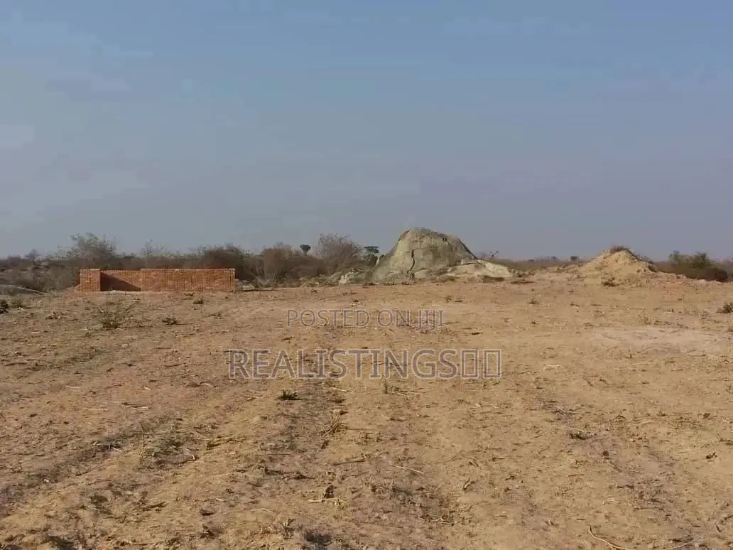12,800 Sqm Petrol Station Plot Inauzwa, Manyoni - Singida