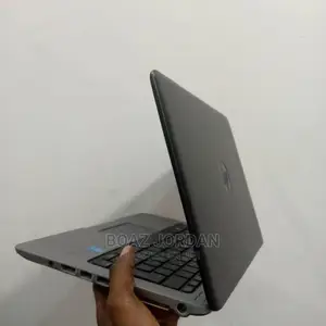 Laptop HP EliteBook 820 4GB Intel Core I5 HDD 500GB