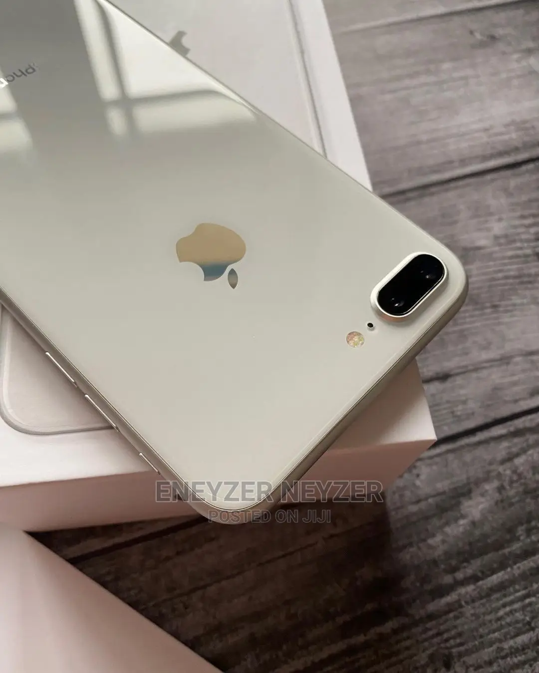 New Apple iPhone 8 Plus 256 GB White