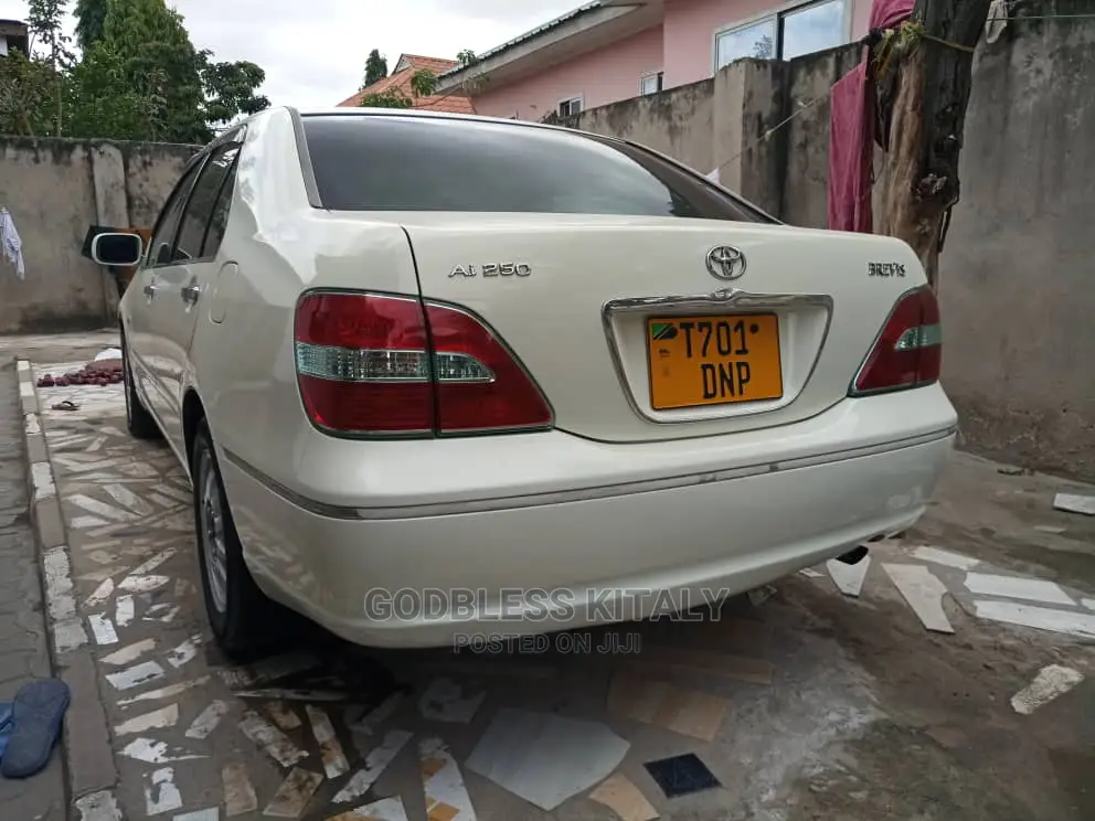 Toyota Brevis 2004 White