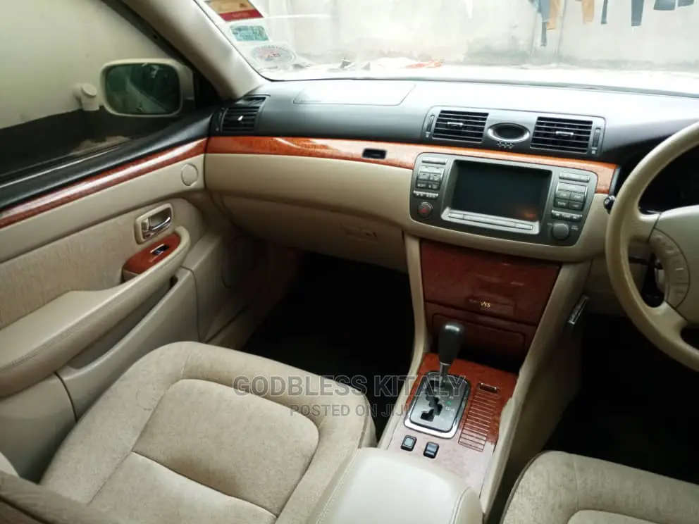 Toyota Brevis 2004 White