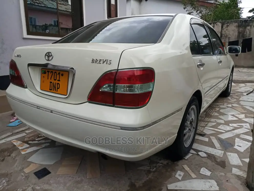 Toyota Brevis 2004 White