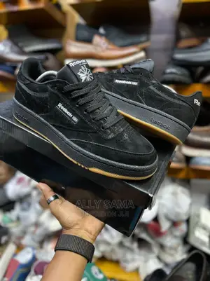 Reebok Fuul Black