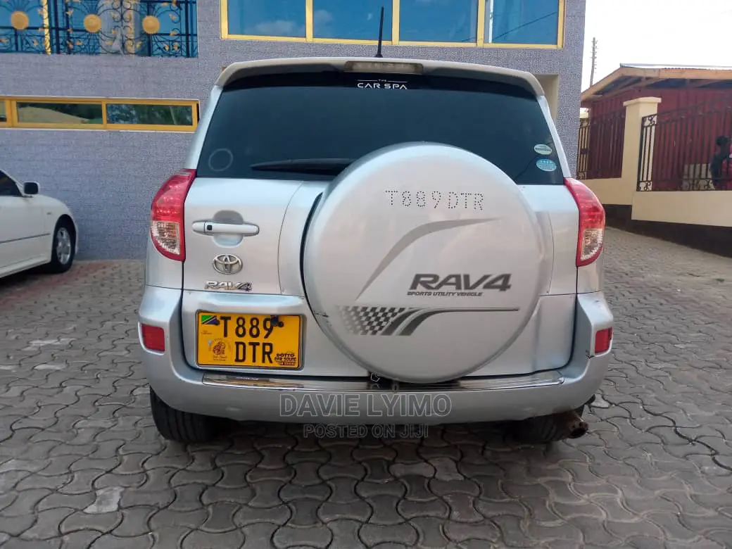 Toyota RAV4 2007 Silver