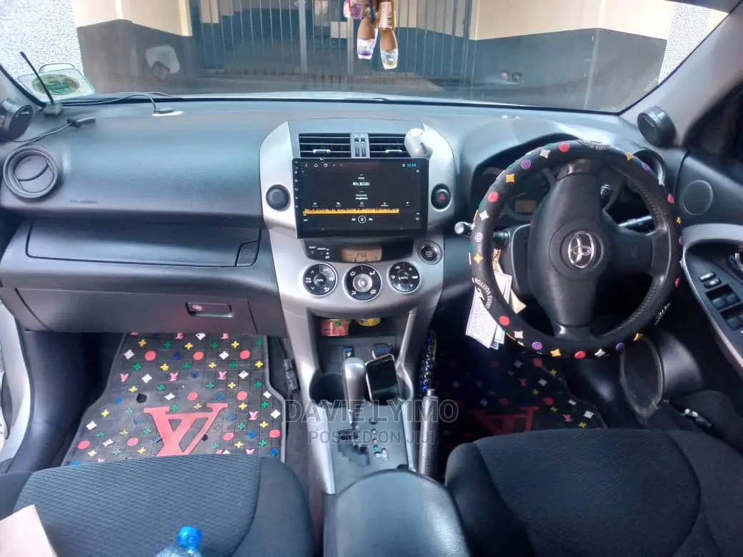 Toyota RAV4 2007 Silver