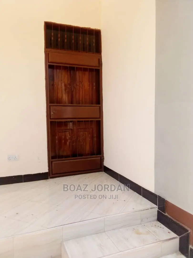 3bdrm Apartment in Boaz Mwakyembe, Bunju for Rent
