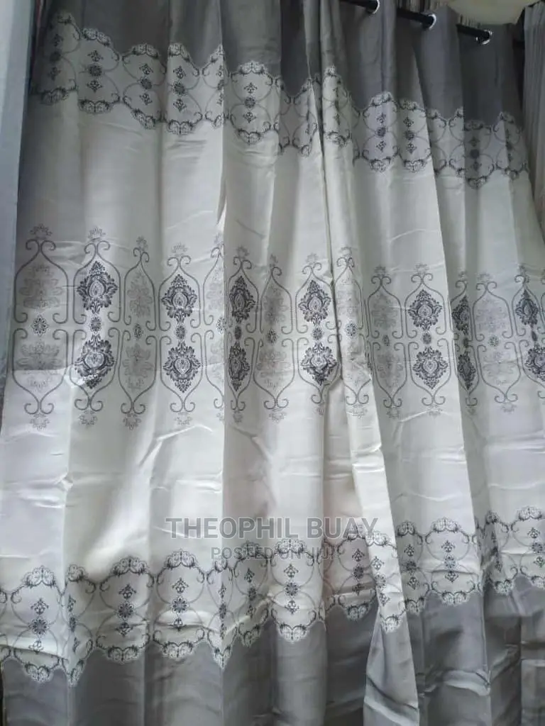 Mapazia Seti Yakiwa Mawili Ya 1.5m