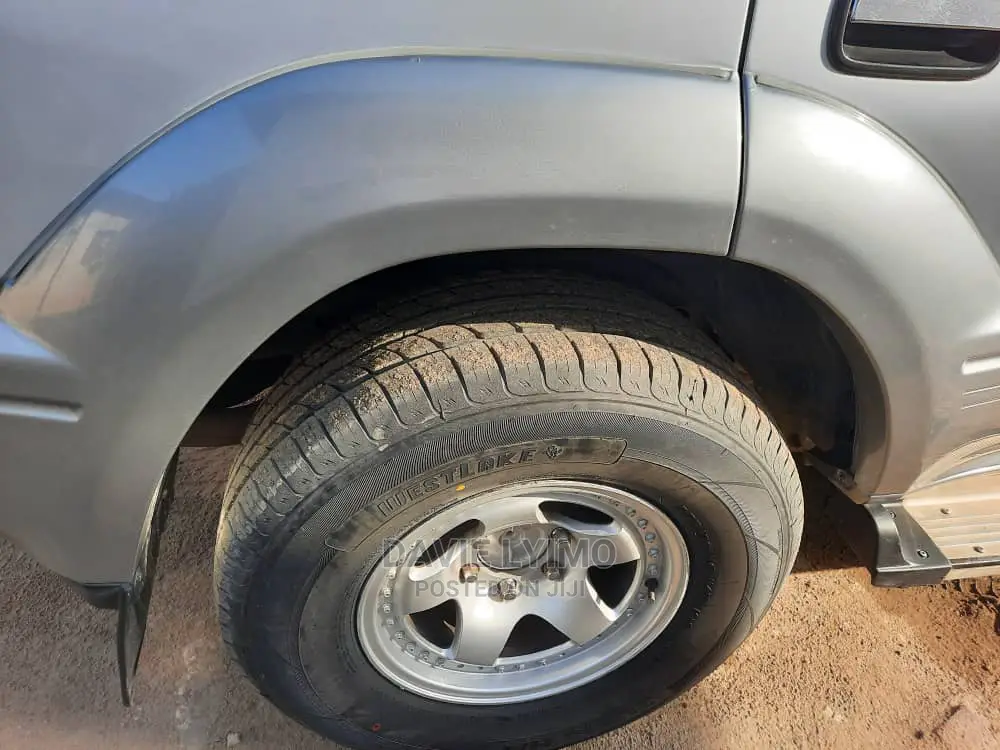 Toyota Land Cruiser Prado 1997 Gray