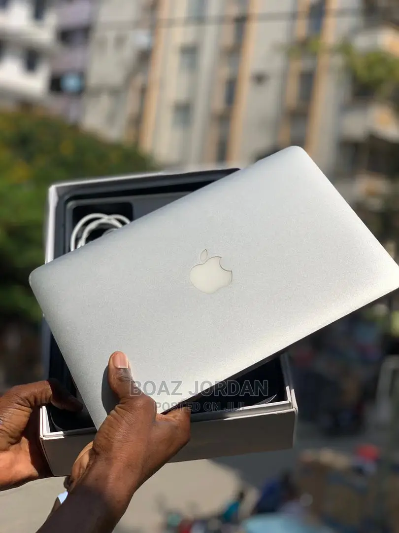 Laptop Apple MacBook 2014 4GB Intel Core I5 HDD 500GB