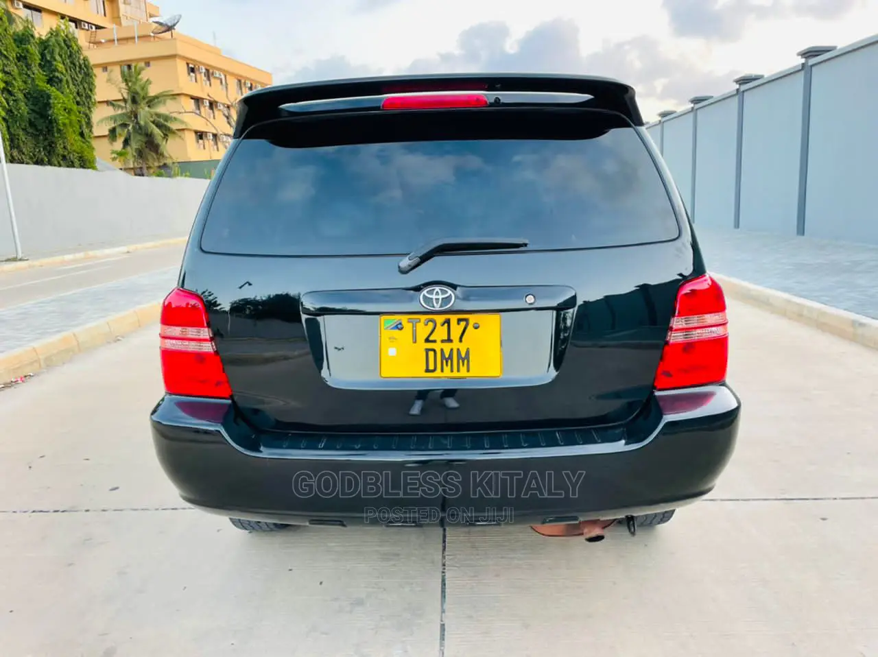 Toyota Kluger 2002 Black