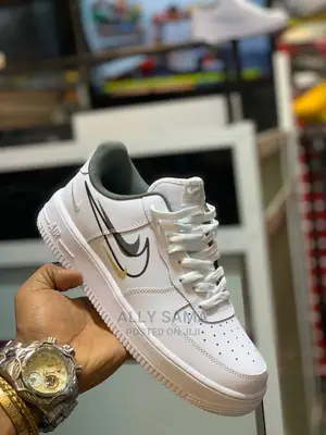 Air Force Nike White