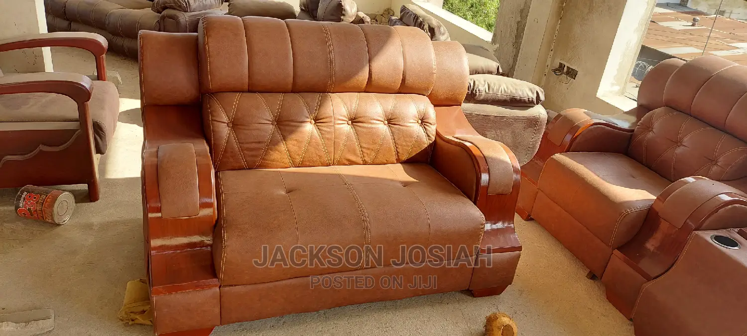 Sofa Set Available