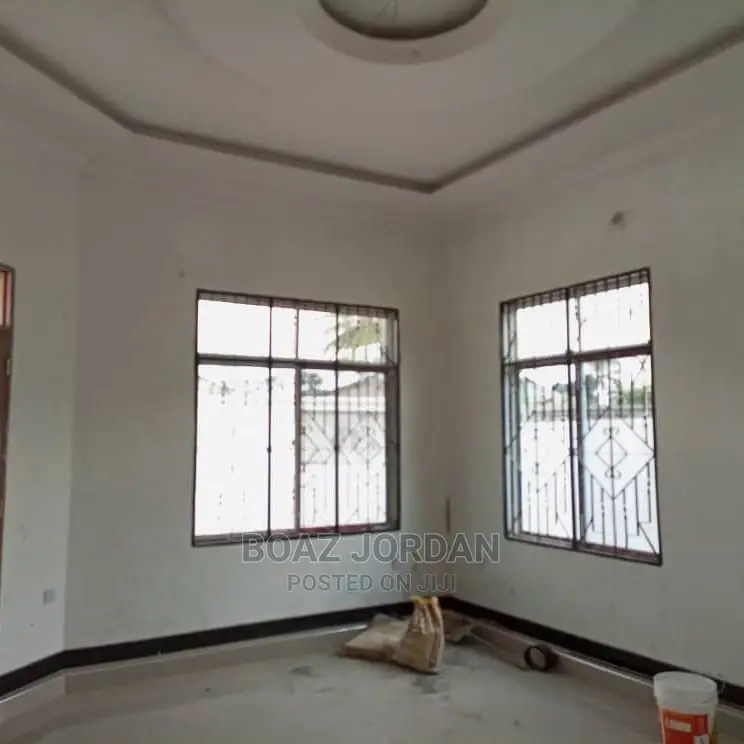 Furnished 4bdrm Apartment in Boaz Mwakyembe, Chamazi for Sale