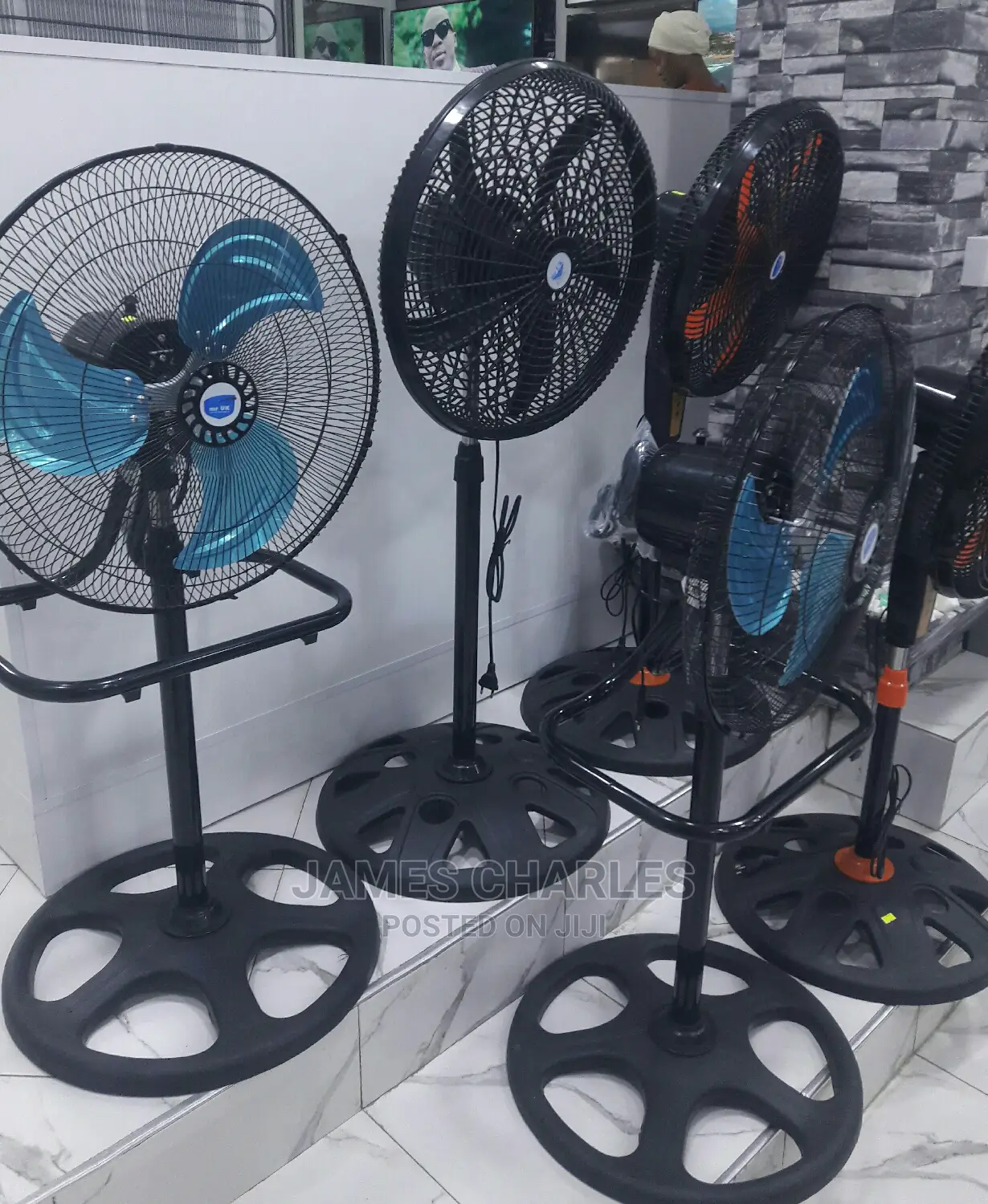 Ubey Stand Fan