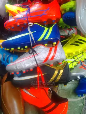 Football Boot Multcolour
