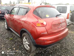 Nissan Juke 2012 Red