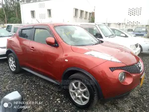 Nissan Juke 2012 Red