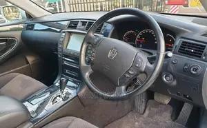 Toyota Crown 2006 Silver