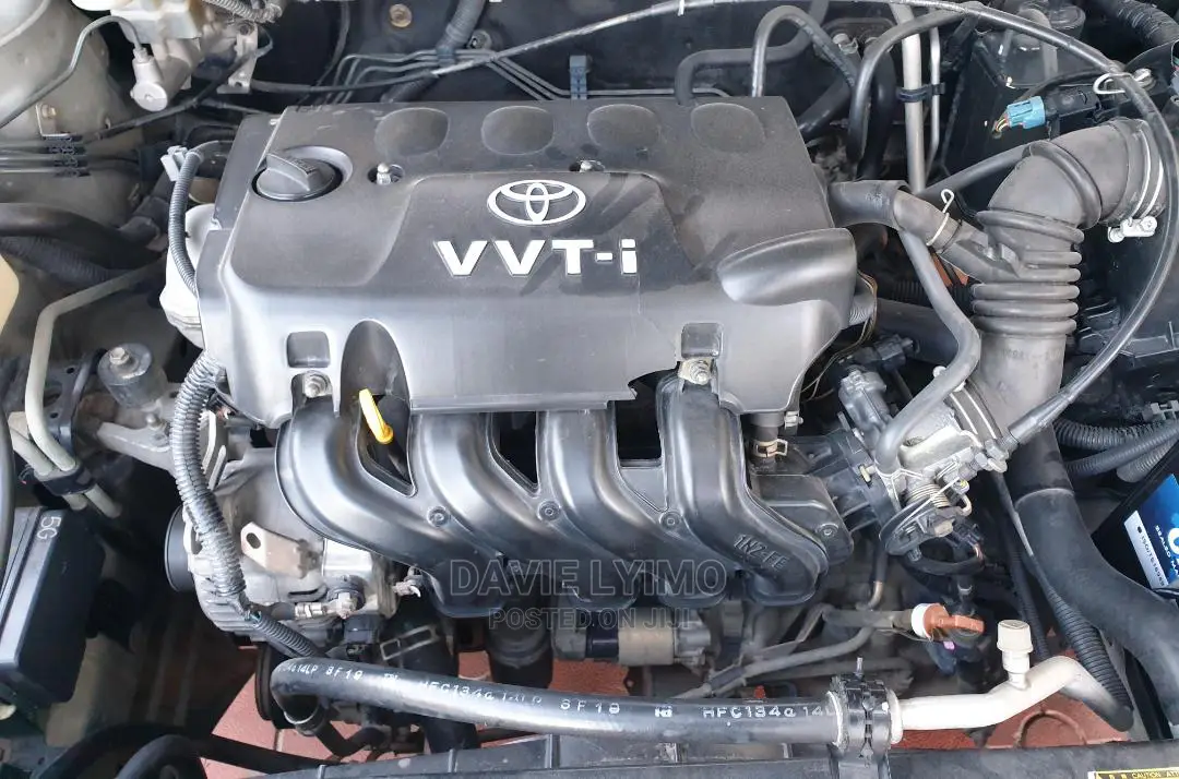 Toyota Succeed 2004 Silver