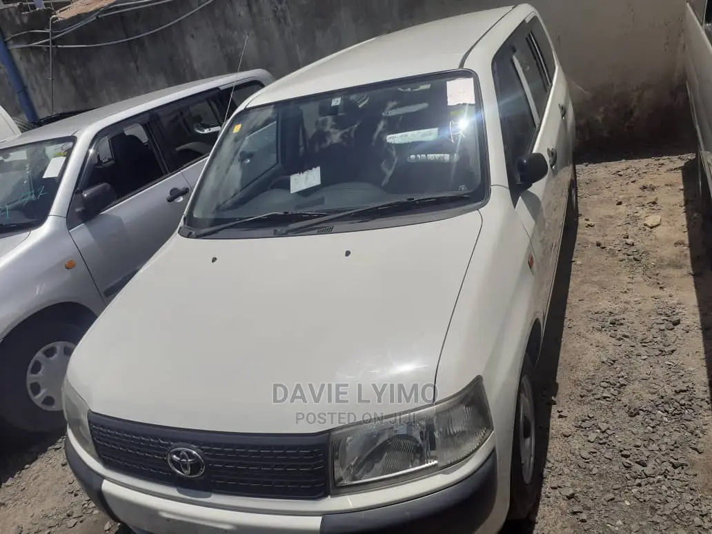 Toyota Probox 2006 White