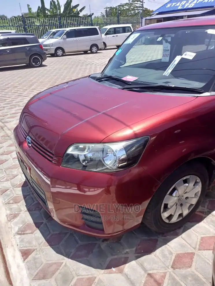 Toyota Corolla Rumion 2008 Brown