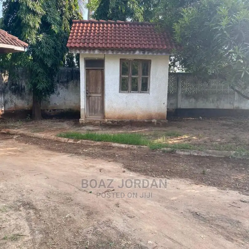 Furnished 3bdrm House in Boaz Mwakyembe, Kunduchi for Sale