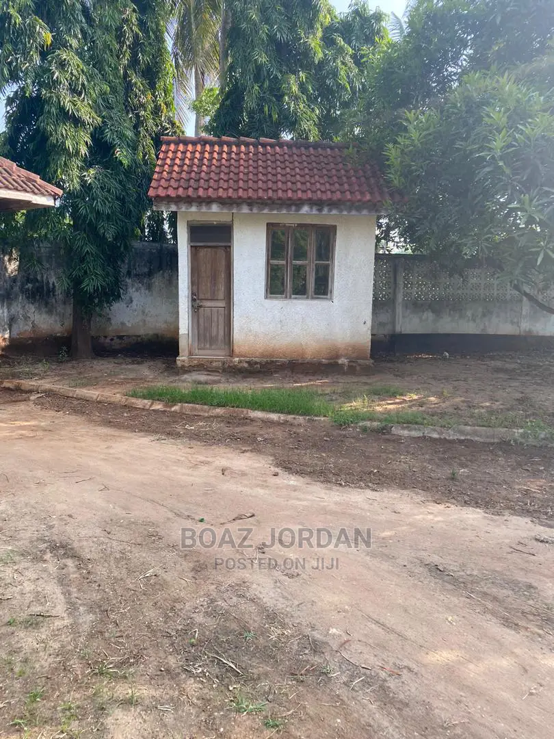 Furnished 3bdrm House in Boaz Mwakyembe, Kunduchi for Sale
