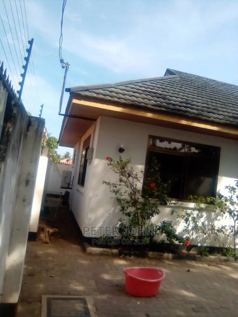 4bdrm House in Kijitonyama for rent