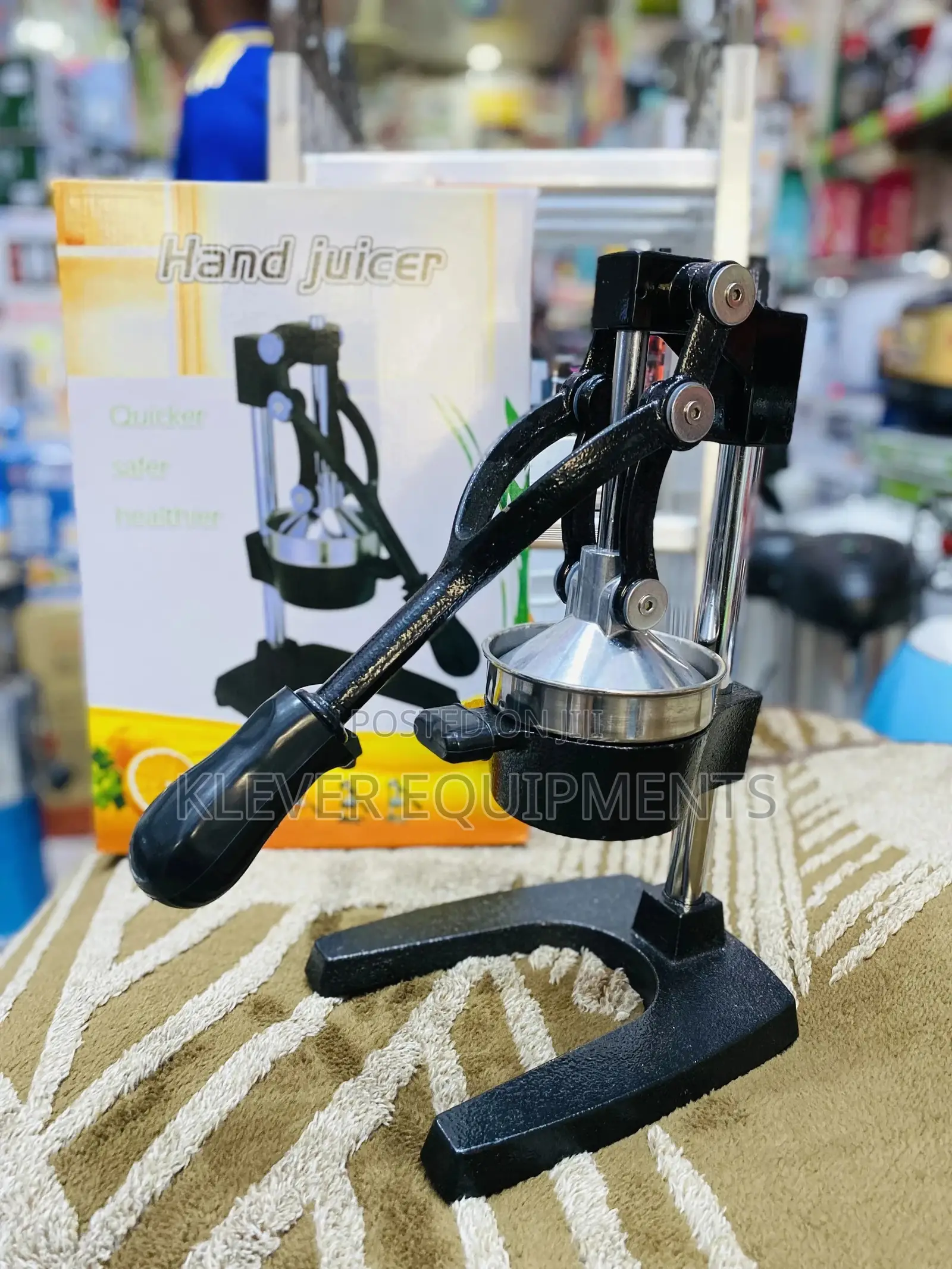 Manual Orange Juice Press (Hand Citrus Juicer)