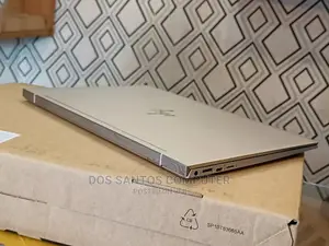 New Laptop HP Envy 13 8GB Intel Core I5 SSD 320GB