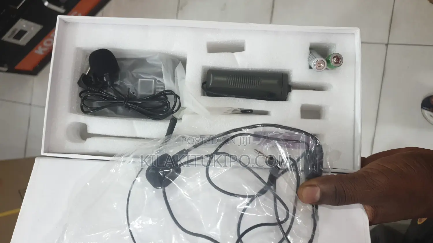 Wireless Microphone 2 in 1