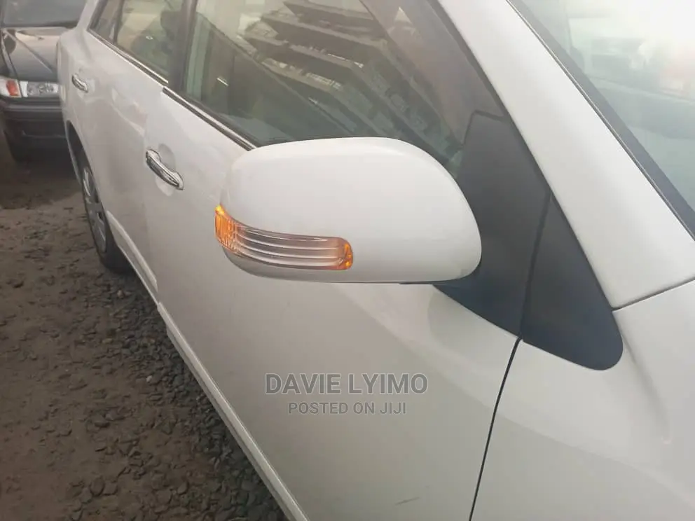 Toyota Corona 2008 White
