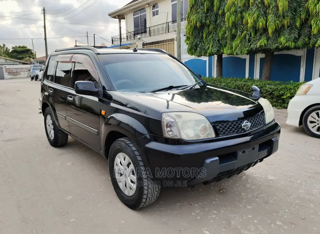 Nissan X-Trail 2004 Black