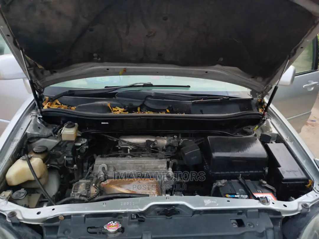 Toyota Harrier 2001 Gray