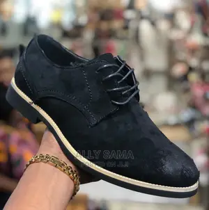 Clarks Black