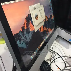 Desktop Computer Apple iMac 4GB Intel Core I5 HDD 500GB