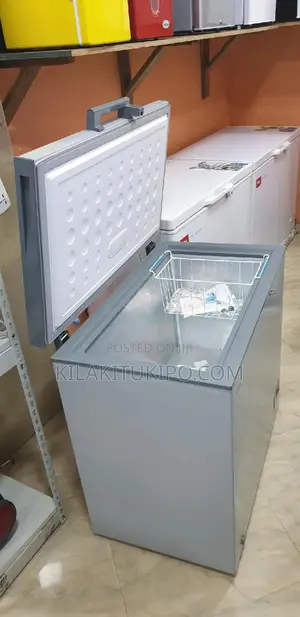 Tcl/Hitachi Deep Freezer 200L
