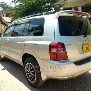 Toyota Kluger 2003 Silver