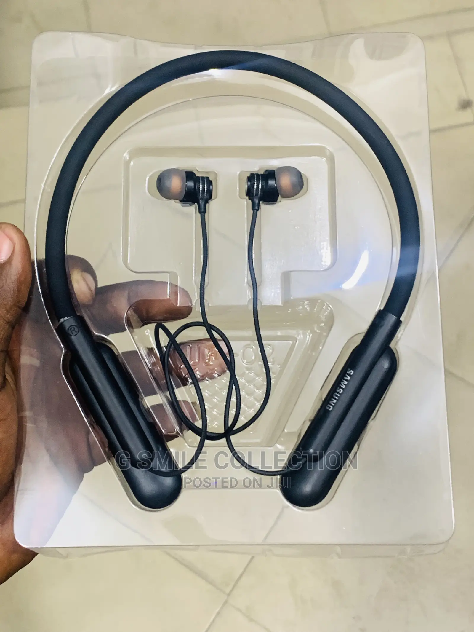 Uflex Neckband