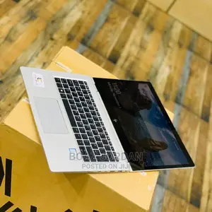 New Laptop HP EliteBook 1030 8GB Intel Core I5 SSD 512GB