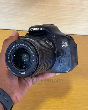 Canon 600D With Lens 18-55mm