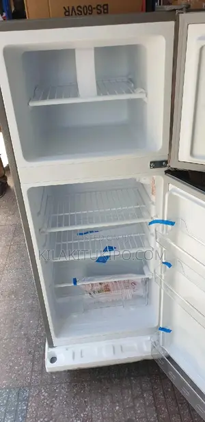 Boss Refrigerator Bs-110ss