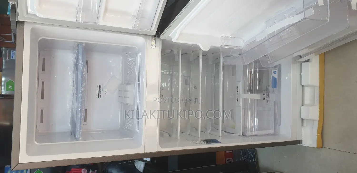 Samsung Refrigerator Model- Rt26har2dsa