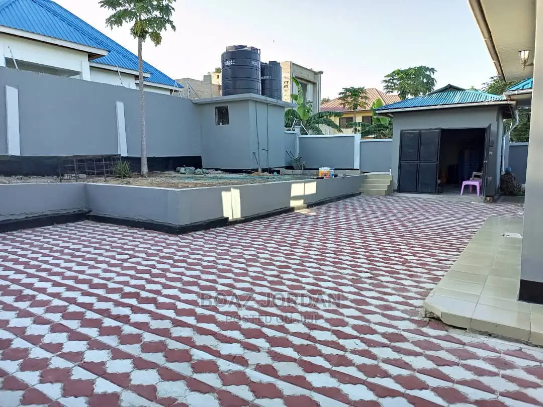 Furnished 4bdrm Apartment in Boaz Mwakyembe, Mbezi for Sale