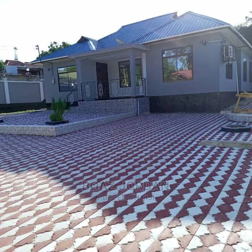 Furnished 4bdrm Apartment in Boaz Mwakyembe, Mbezi for Sale