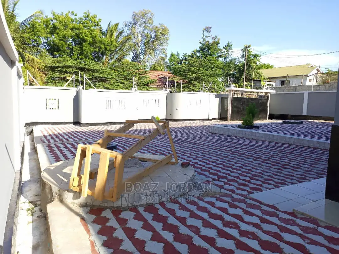 Furnished 4bdrm Apartment in Boaz Mwakyembe, Mbezi for Sale